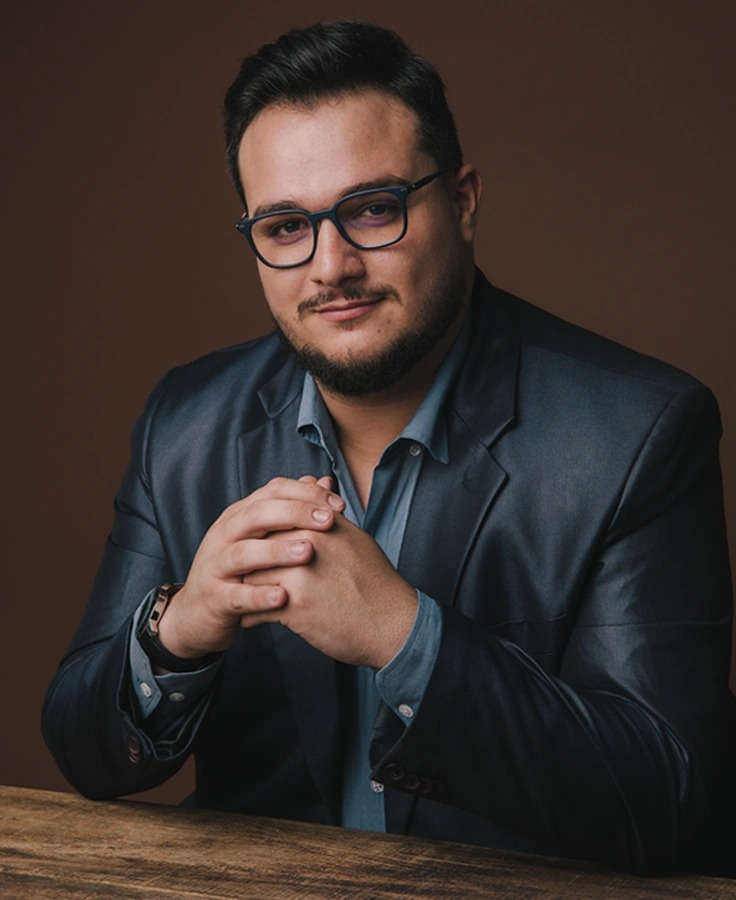 Dr. Caio Gibaile